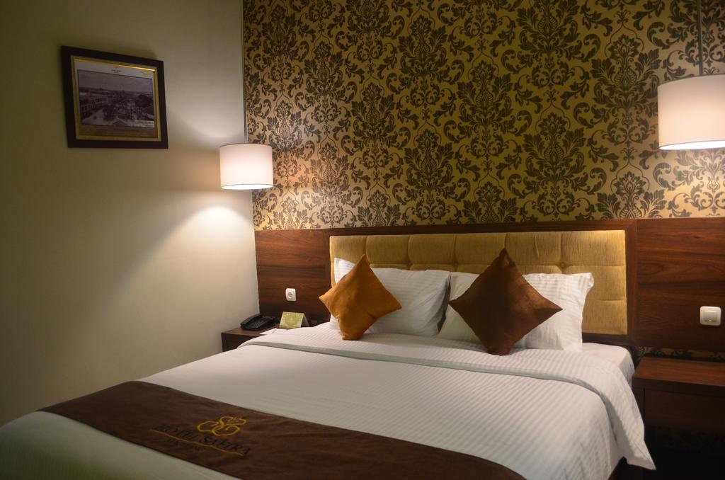 Hotel Safira Magelang Pokoj fotografie