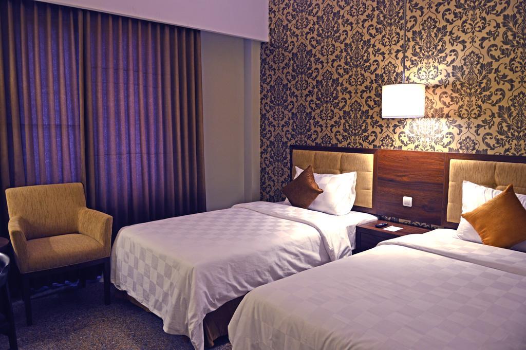 Hotel Safira Magelang Pokoj fotografie