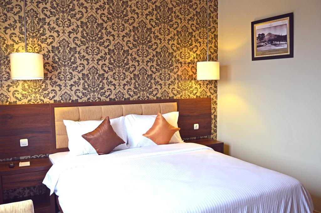 Hotel Safira Magelang Pokoj fotografie