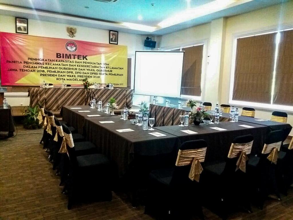 Hotel Safira Magelang Exteriér fotografie